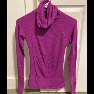 Athleta Thermal / Baselayer Turtleneck